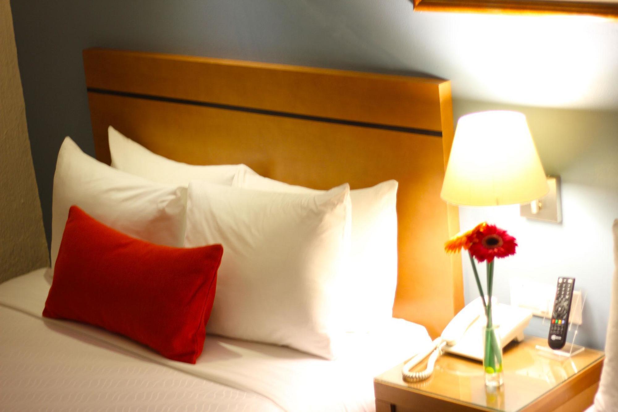 Hotel Abu Oaxaca Экстерьер фото